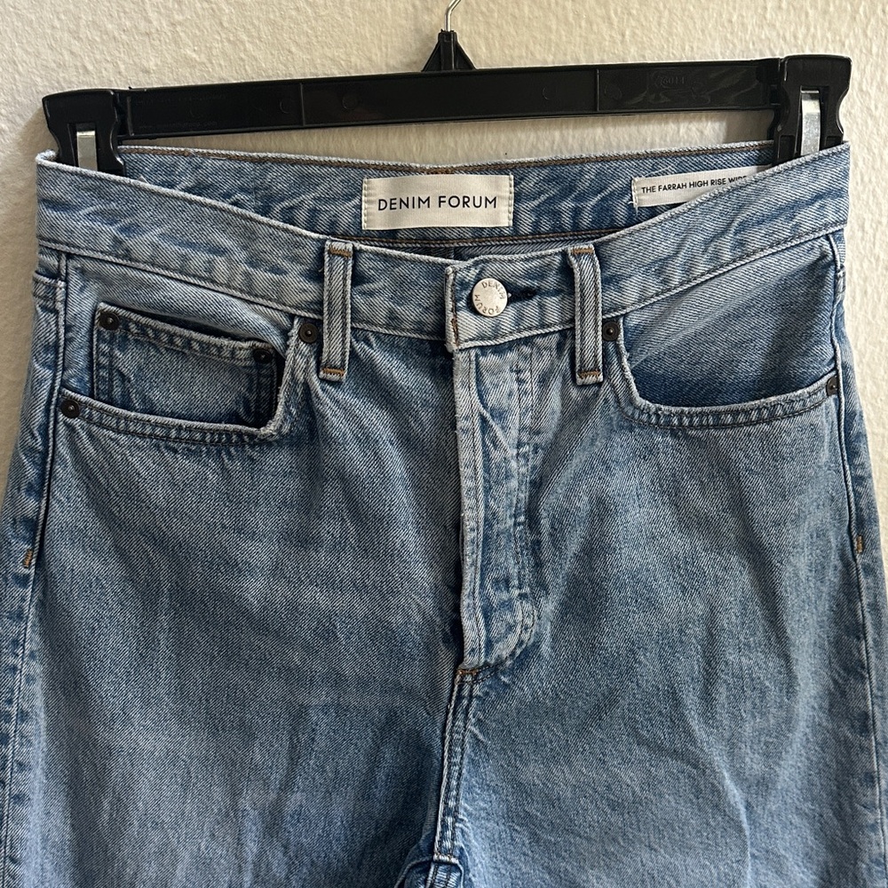 Denim Forum/ Artizia women’s Light Blue Relaxed Jeans